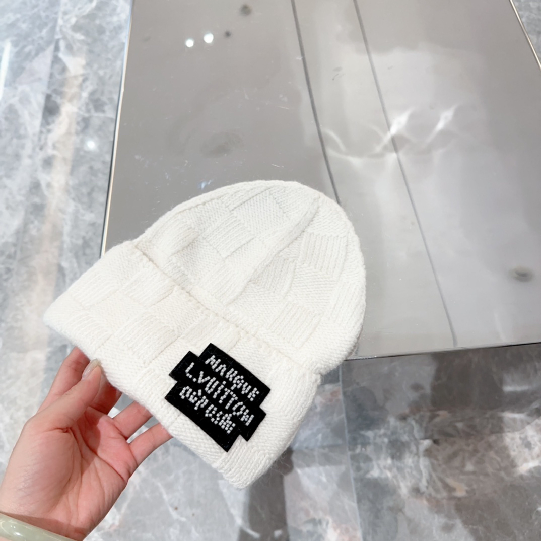 lvt Hat
