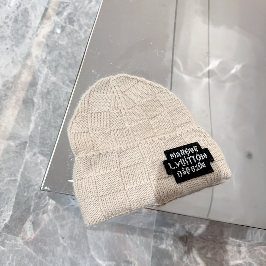 lvt Hat